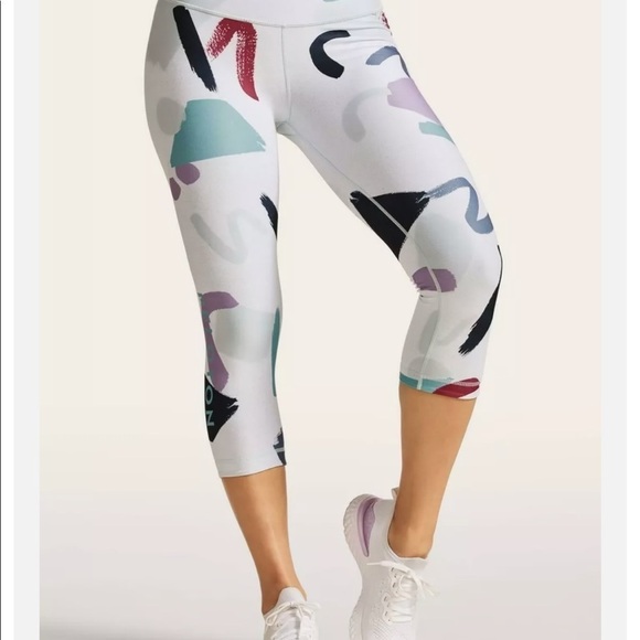 Peloton X WITH Modern High Waist Capri Leggings Teal White Purple Size XS - Picture 12 of 16